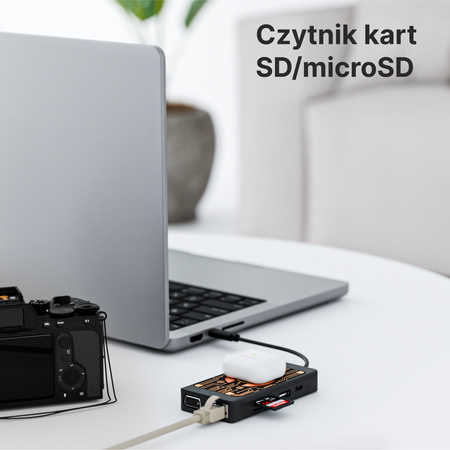 QUALO Transparentny HUB z funkcją ładowarki indukcyjnej szary QTPB5-HUB-18