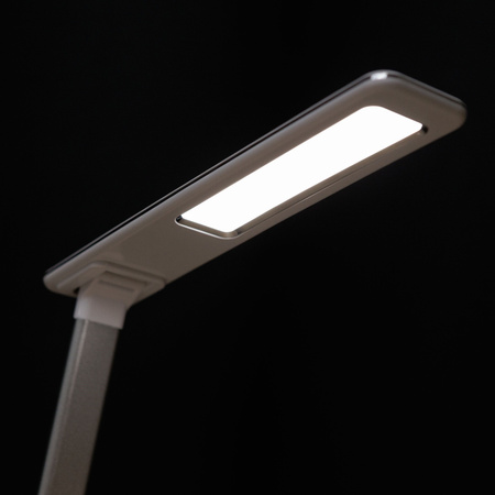 Huslog Lampka z ładowarką indukcyjną biała OW-390202